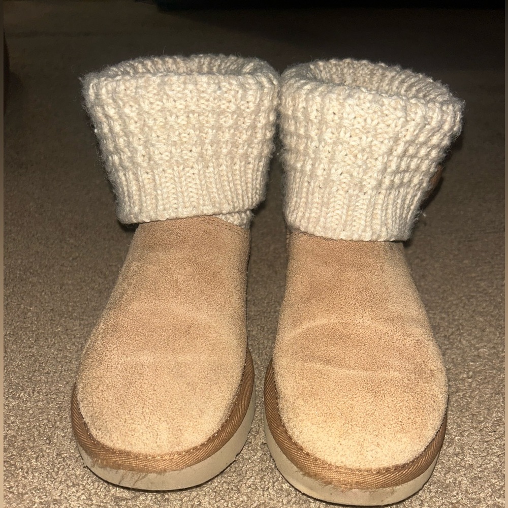UGG CLASSIC SOLENE MINI KIDS BOOTS CHESTNUT WITH KNIT CUFFS